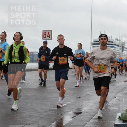13.09.2026 - Kiel Lauf Andreas Tolksdorf http://msf.ph/oto/10403725 13.09.2026 11:04:01 Kiellinie 243, 12181, 4, 378, 38, 6343, 2524, 38, 7607, 7236, 23 meine-sportfotos.de