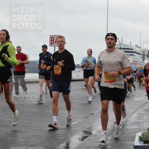 13.09.2026 - Kiel Lauf Andreas Tolksdorf http://msf.ph/oto/10403732 13.09.2026 11:04:01 Kiellinie 1218, 378, 6343, 39, 7607, 3, 7236, 23 meine-sportfotos.de