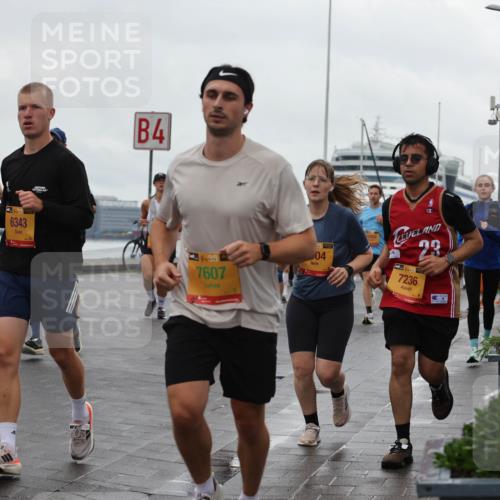 13.09.2026 - Kiel Lauf Andreas Tolksdorf http://msf.ph/oto/10403748 13.09.2026 11:04:02 Kiellinie 9355, 4, 39, 6343, 39, 7607, 04, 23, 7236 meine-sportfotos.de