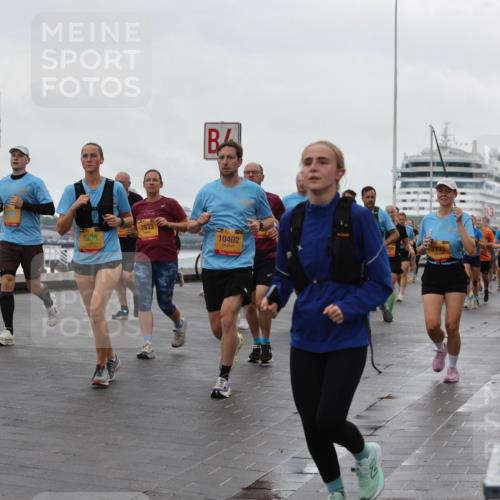13.09.2026 - Kiel Lauf Andreas Tolksdorf http://msf.ph/oto/10403759 13.09.2026 11:04:05 Kiellinie 6304, 2933, 10402, 7793, 118 meine-sportfotos.de