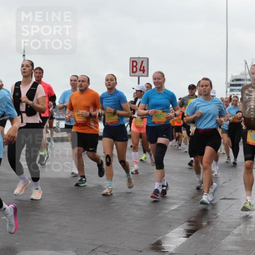 13.09.2026 - Kiel Lauf Andreas Tolksdorf http://msf.ph/oto/10403911 13.09.2026 11:04:12 Kiellinie 116, 903, 4, 10649, 8289, 38 meine-sportfotos.de
