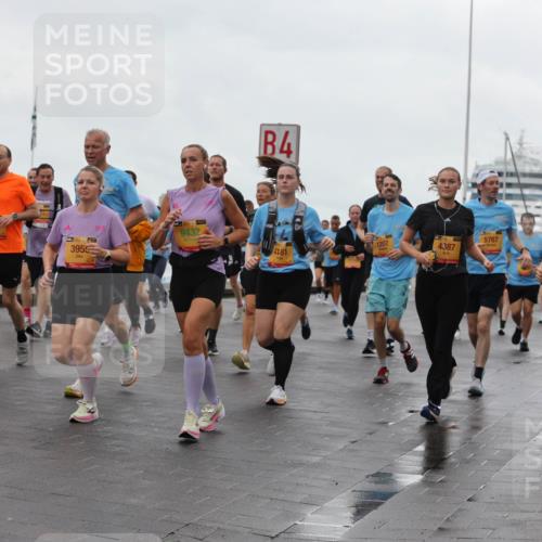 13.09.2026 - Kiel Lauf Andreas Tolksdorf http://msf.ph/oto/10403981 13.09.2026 11:04:18 Kiellinie 1, 39, 3955, 9432, 4, 4387, 5767, 1207, 4181, 2524 meine-sportfotos.de