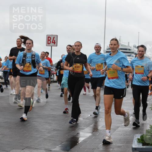 13.09.2026 - Kiel Lauf Andreas Tolksdorf http://msf.ph/oto/10403987 13.09.2026 11:04:19 Kiellinie 39, 8399, 9432, 4181, 4, 394, 5767, 4387, 2524, 1, 39, 11435 meine-sportfotos.de