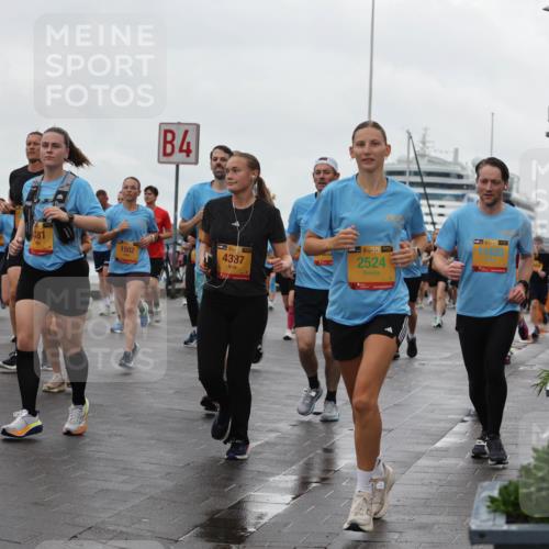 13.09.2026 - Kiel Lauf Andreas Tolksdorf http://msf.ph/oto/10403993 13.09.2026 11:04:19 Kiellinie 4, 181, 1502, 4387, 39, 2524, 39, 11435 meine-sportfotos.de