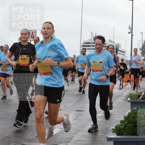 13.09.2026 - Kiel Lauf Andreas Tolksdorf http://msf.ph/oto/10404007 13.09.2026 11:04:19 Kiellinie 4181, 1502, 4, 39, 4387, 39, 2524, 3017, 39, 11435 meine-sportfotos.de