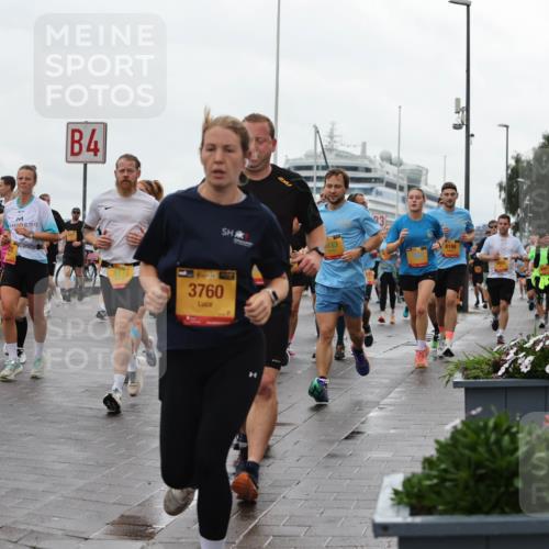 13.09.2026 - Kiel Lauf Andreas Tolksdorf http://msf.ph/oto/10404154 13.09.2026 11:04:33 Kiellinie 39, 8873, 4, 3760, 133, 33, 8196 meine-sportfotos.de