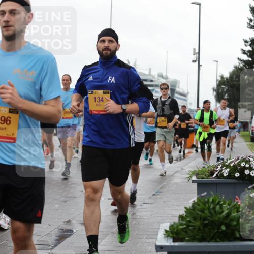 13.09.2026 - Kiel Lauf Andreas Tolksdorf http://msf.ph/oto/10404211 13.09.2026 11:04:38 Kiellinie 38, 6975, 38, 8196, 2509, 38, 134, 12847 meine-sportfotos.de