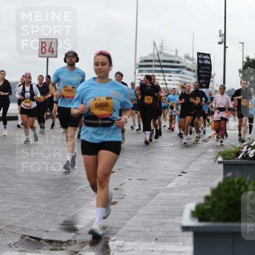 13.09.2026 - Kiel Lauf Andreas Tolksdorf http://msf.ph/oto/10404279 13.09.2026 11:05:00 Kiellinie 4838, 9751, 4, 12083, 9466 meine-sportfotos.de