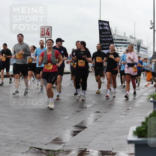 13.09.2026 - Kiel Lauf Andreas Tolksdorf http://msf.ph/oto/10404327 13.09.2026 11:05:03 Kiellinie 9751, 933, 4, 2006, 5304, 1320, 50, 1747 meine-sportfotos.de