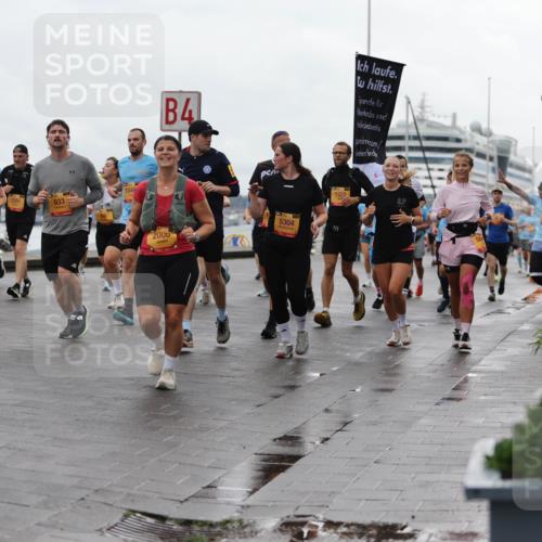 13.09.2026 - Kiel Lauf Andreas Tolksdorf http://msf.ph/oto/10404334 13.09.2026 11:05:03 Kiellinie 9751, 933, 1049, 4, 2000, 5304, 1320, 1747 meine-sportfotos.de