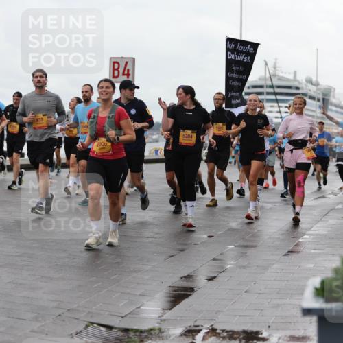 13.09.2026 - Kiel Lauf Andreas Tolksdorf http://msf.ph/oto/10404337 13.09.2026 11:05:03 Kiellinie 9751, 7201, 933, 68, 1049, 2006, 4, 5304, 1320, 1747 meine-sportfotos.de