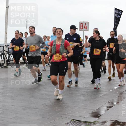 13.09.2026 - Kiel Lauf Andreas Tolksdorf http://msf.ph/oto/10404341 13.09.2026 11:05:04 Kiellinie 9751, 933, 4, 2006, 5304, 1320, 20 meine-sportfotos.de