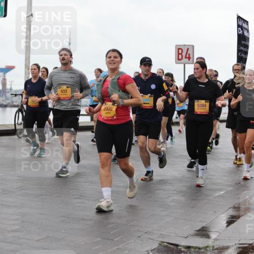 13.09.2026 - Kiel Lauf Andreas Tolksdorf http://msf.ph/oto/10404347 13.09.2026 11:05:04 Kiellinie 9751, 933, 4, 5304, 2620, 2006, 50 meine-sportfotos.de