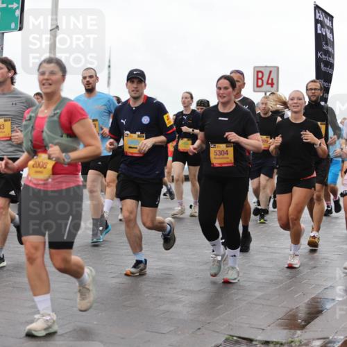 13.09.2026 - Kiel Lauf Andreas Tolksdorf http://msf.ph/oto/10404366 13.09.2026 11:05:05 Kiellinie 933, 2006, 39, 42, 5304, 4, 5083 meine-sportfotos.de