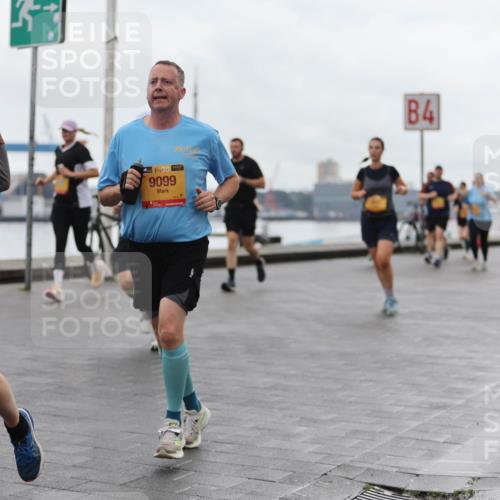 13.09.2026 - Kiel Lauf Andreas Tolksdorf http://msf.ph/oto/10404476 13.09.2026 11:05:18 Kiellinie 4, 2, 45, 38, 9099, 4 meine-sportfotos.de