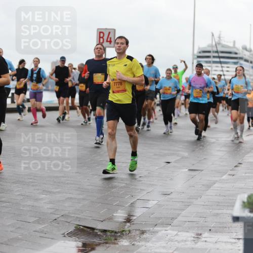 13.09.2026 - Kiel Lauf Andreas Tolksdorf http://msf.ph/oto/10404511 13.09.2026 11:05:23 Kiellinie 639, 027, 1820, 4, 719, 7778, 11631 meine-sportfotos.de