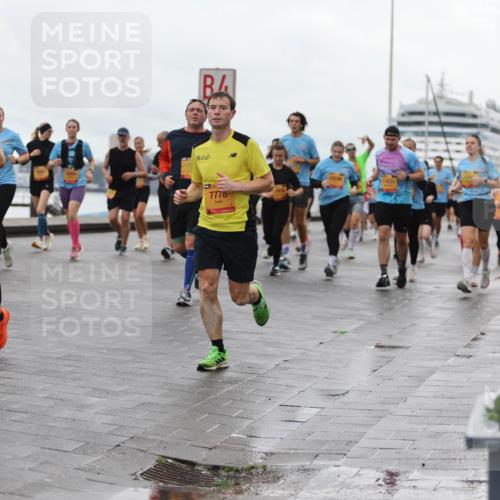 13.09.2026 - Kiel Lauf Andreas Tolksdorf http://msf.ph/oto/10404514 13.09.2026 11:05:23 Kiellinie 38, 1820, 7778, 11631 meine-sportfotos.de