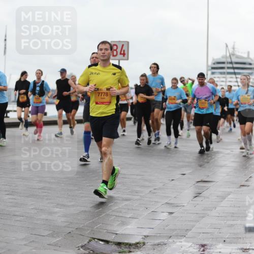 13.09.2026 - Kiel Lauf Andreas Tolksdorf http://msf.ph/oto/10404520 13.09.2026 11:05:24 Kiellinie 38, 1820, 38, 7778, 84, 11631, 2161 meine-sportfotos.de