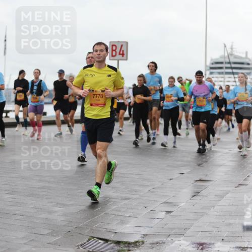 13.09.2026 - Kiel Lauf Andreas Tolksdorf http://msf.ph/oto/10404521 13.09.2026 11:05:24 Kiellinie 35, 1820, 4, 38, 7778, 11631, 2161 meine-sportfotos.de