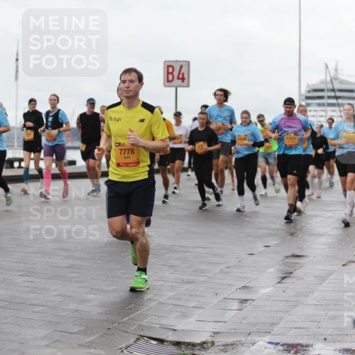 13.09.2026 - Kiel Lauf Andreas Tolksdorf http://msf.ph/oto/10404525 13.09.2026 11:05:24 Kiellinie 3133, 1820, 1936, 35, 7778, 4, 11631 meine-sportfotos.de