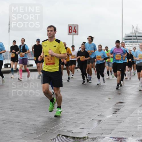 13.09.2026 - Kiel Lauf Andreas Tolksdorf http://msf.ph/oto/10404526 13.09.2026 11:05:24 Kiellinie 39, 1820, 8936, 38, 7778, 4, 11631, 2161 meine-sportfotos.de