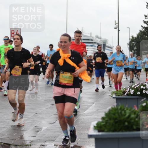 13.09.2026 - Kiel Lauf Andreas Tolksdorf http://msf.ph/oto/10404598 13.09.2026 11:05:28 Kiellinie 3678, 6762, 10482, 8296, 9817 meine-sportfotos.de