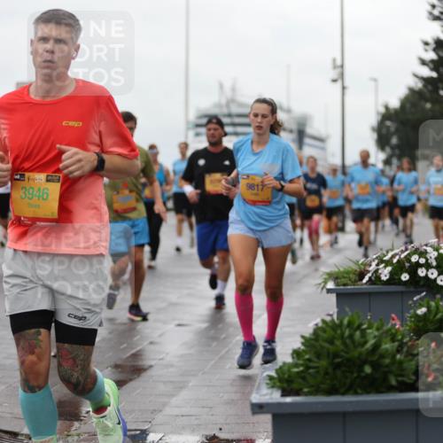13.09.2026 - Kiel Lauf Andreas Tolksdorf http://msf.ph/oto/10404610 13.09.2026 11:05:30 Kiellinie 38, 3946, 9817 meine-sportfotos.de
