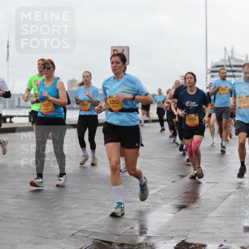 13.09.2026 - Kiel Lauf Andreas Tolksdorf http://msf.ph/oto/10404651 13.09.2026 11:05:33 Kiellinie 12253, 1337, 9981, 1253, 10832, 5055 meine-sportfotos.de