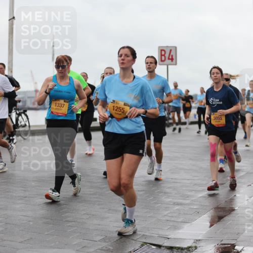 13.09.2026 - Kiel Lauf Andreas Tolksdorf http://msf.ph/oto/10404662 13.09.2026 11:05:34 Kiellinie 12253, 2844, 4, 10832, 1337, 1, 38, 1255, 5055, 660 meine-sportfotos.de