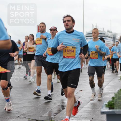 13.09.2026 - Kiel Lauf Andreas Tolksdorf http://msf.ph/oto/10404708 13.09.2026 11:05:36 Kiellinie 132, 12381, 1, 39, 5696, 1, 30, 466, 39, 11894, 11533 meine-sportfotos.de