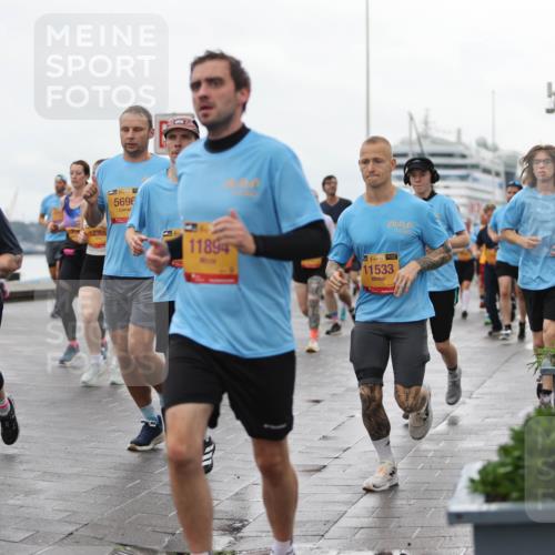 13.09.2026 - Kiel Lauf Andreas Tolksdorf http://msf.ph/oto/10404714 13.09.2026 11:05:36 Kiellinie 12381, 1, 39, 5696, 11894, 39, 11533 meine-sportfotos.de