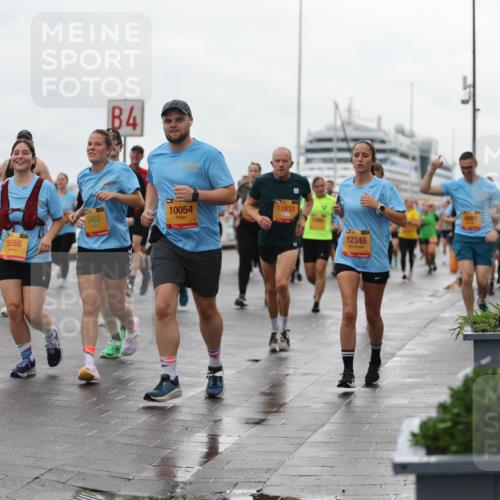 13.09.2026 - Kiel Lauf Andreas Tolksdorf http://msf.ph/oto/10404805 13.09.2026 11:05:49 Kiellinie 5556, 2463, 4, 10054, 11831, 12346 meine-sportfotos.de