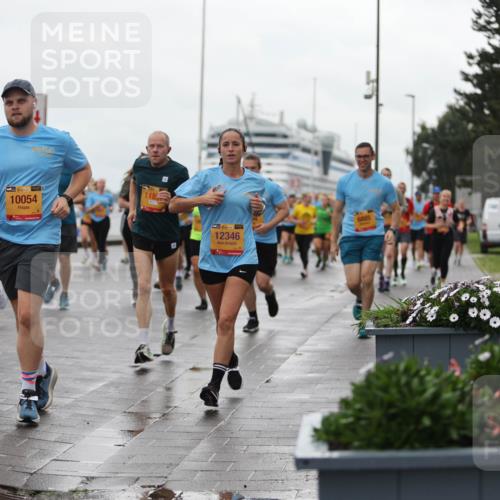 13.09.2026 - Kiel Lauf Andreas Tolksdorf http://msf.ph/oto/10404815 13.09.2026 11:05:49 Kiellinie 5, 38, 2463, 10054, 1185, 38, 12346, 6885 meine-sportfotos.de