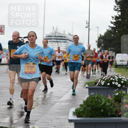 13.09.2026 - Kiel Lauf Andreas Tolksdorf http://msf.ph/oto/10404832 13.09.2026 11:05:50 Kiellinie 4, 1510, 12346, 6885 meine-sportfotos.de
