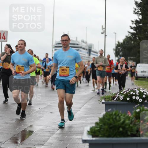 13.09.2026 - Kiel Lauf Andreas Tolksdorf http://msf.ph/oto/10404851 13.09.2026 11:05:51 Kiellinie 4, 6123, 594, 38, 6885 meine-sportfotos.de