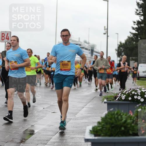 13.09.2026 - Kiel Lauf Andreas Tolksdorf http://msf.ph/oto/10404856 13.09.2026 11:05:51 Kiellinie 4, 3000, 38, 6885 meine-sportfotos.de