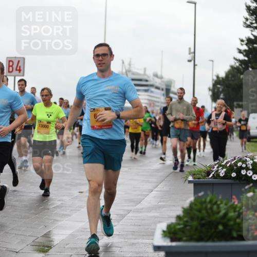 13.09.2026 - Kiel Lauf Andreas Tolksdorf http://msf.ph/oto/10404866 13.09.2026 11:05:52 Kiellinie 38, 594, 4, 13000 meine-sportfotos.de