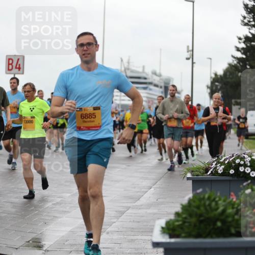 13.09.2026 - Kiel Lauf Andreas Tolksdorf http://msf.ph/oto/10404873 13.09.2026 11:05:52 Kiellinie 4, 23, 1114, 38, 13000, 39, 6885 meine-sportfotos.de