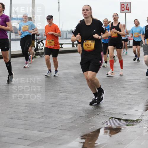 13.09.2026 - Kiel Lauf Andreas Tolksdorf http://msf.ph/oto/10404934 13.09.2026 11:06:09 Kiellinie 3016, 1394, 12411, 7178, 4, 12030 meine-sportfotos.de