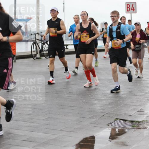 13.09.2026 - Kiel Lauf Andreas Tolksdorf http://msf.ph/oto/10404959 13.09.2026 11:06:10 Kiellinie 12411, 7178, 4, 1, 39, 9590, 98 meine-sportfotos.de