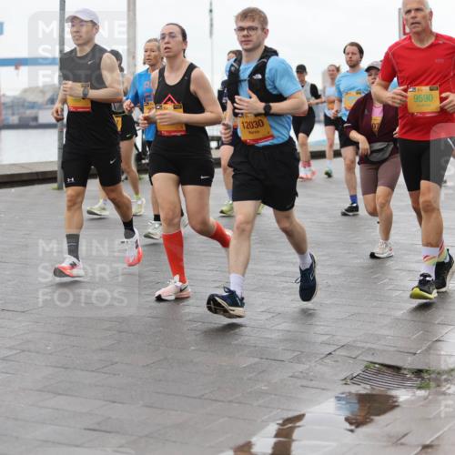 13.09.2026 - Kiel Lauf Andreas Tolksdorf http://msf.ph/oto/10404974 13.09.2026 11:06:10 Kiellinie 394, 12030, 07, 39, 9590, 11298 meine-sportfotos.de