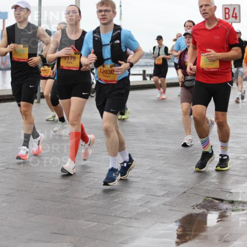 13.09.2026 - Kiel Lauf Andreas Tolksdorf http://msf.ph/oto/10404981 13.09.2026 11:06:11 Kiellinie 6784, 1017, 7178, 12030, 4, 11298 meine-sportfotos.de