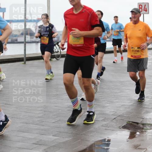 13.09.2026 - Kiel Lauf Andreas Tolksdorf http://msf.ph/oto/10404999 13.09.2026 11:06:11 Kiellinie 12030, 900, 5411, 4, 38, 11298, 7979 meine-sportfotos.de