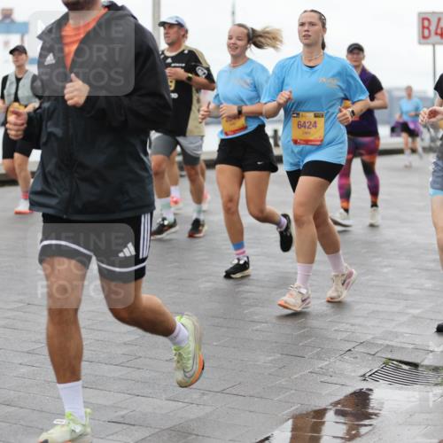 13.09.2026 - Kiel Lauf Andreas Tolksdorf http://msf.ph/oto/10405005 13.09.2026 11:06:14 Kiellinie 38, 1261, 1, 394, 6424, 4 meine-sportfotos.de