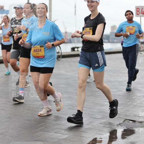 13.09.2026 - Kiel Lauf Andreas Tolksdorf http://msf.ph/oto/10405020 13.09.2026 11:06:14 Kiellinie 8775, 35, 2644, 6424, 7890, 2076, 4 meine-sportfotos.de