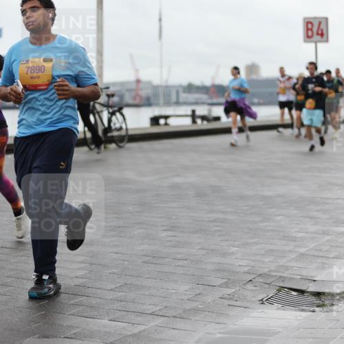 13.09.2026 - Kiel Lauf Andreas Tolksdorf http://msf.ph/oto/10405056 13.09.2026 11:06:16 Kiellinie 39, 10560, 38, 7890, 4 meine-sportfotos.de