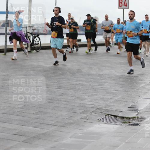 13.09.2026 - Kiel Lauf Andreas Tolksdorf http://msf.ph/oto/10405094 13.09.2026 11:06:19 Kiellinie 640, 4, 3482, 12843 meine-sportfotos.de