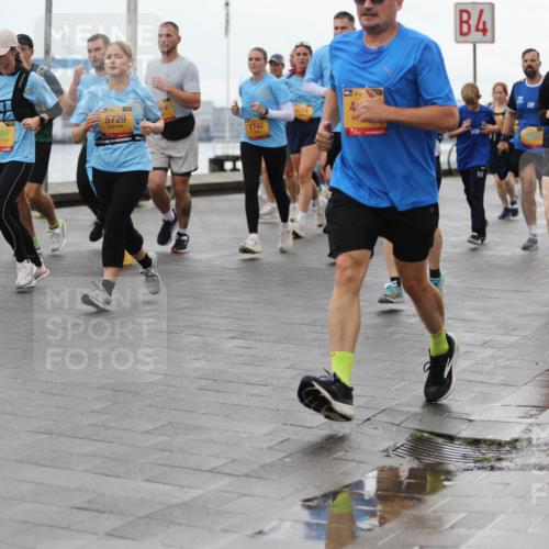 13.09.2026 - Kiel Lauf Andreas Tolksdorf http://msf.ph/oto/10405158 13.09.2026 11:06:22 Kiellinie 9746, 5729, 1742, 4 meine-sportfotos.de