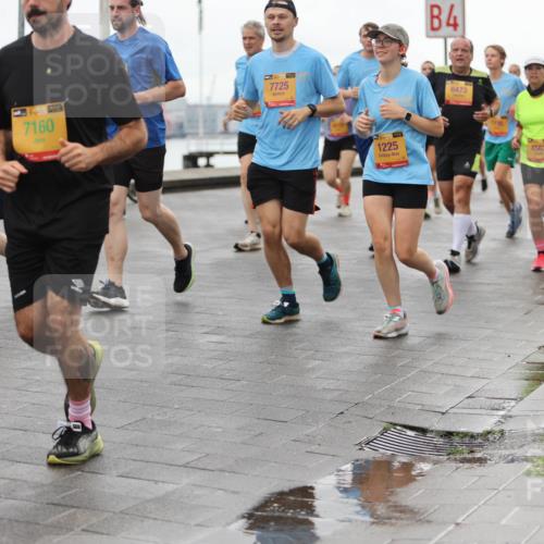 13.09.2026 - Kiel Lauf Andreas Tolksdorf http://msf.ph/oto/10405227 13.09.2026 11:06:27 Kiellinie 12458, 7725, 7160, 4, 6473, 38, 1225, 4563 meine-sportfotos.de