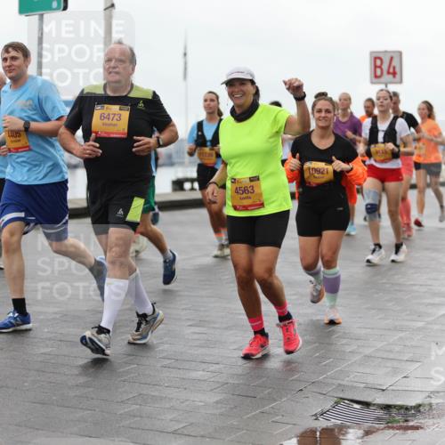 13.09.2026 - Kiel Lauf Andreas Tolksdorf http://msf.ph/oto/10405253 13.09.2026 11:06:29 Kiellinie 39, 4408, 4405, 6473, 11739, 38, 4563, 10921, 4 meine-sportfotos.de